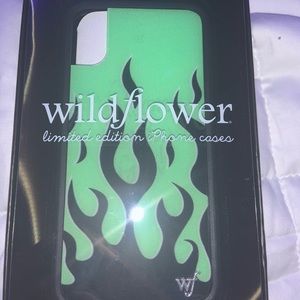 BRAND NEW WILDFLOWER CASE